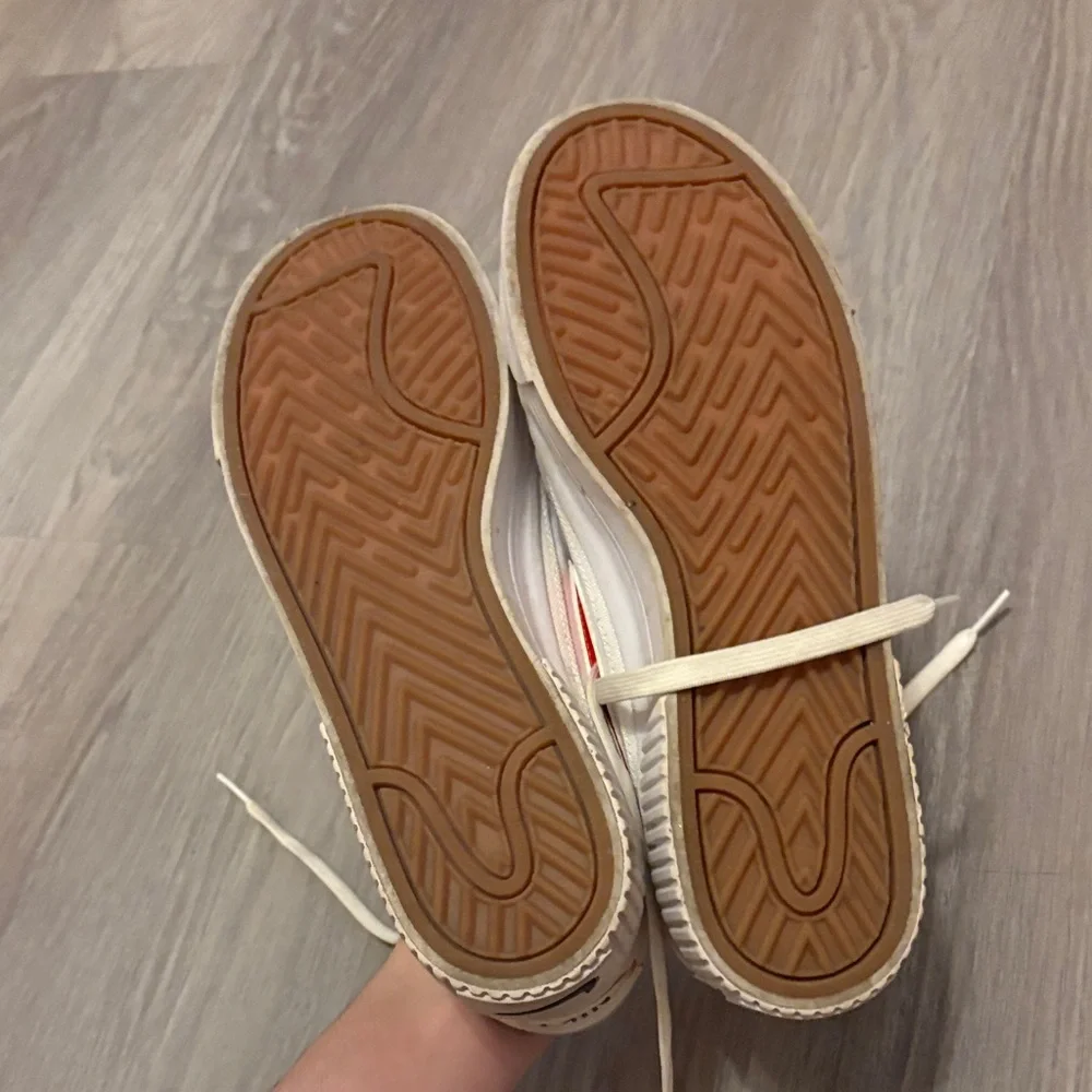 Nike White Platform Sneakers with Orange Swoosh leopard print tongue - Picture 4 of 5